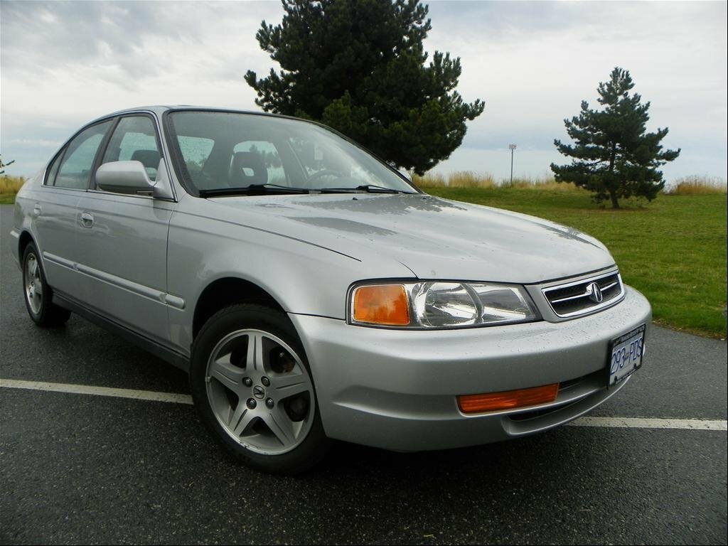 Acura EL I