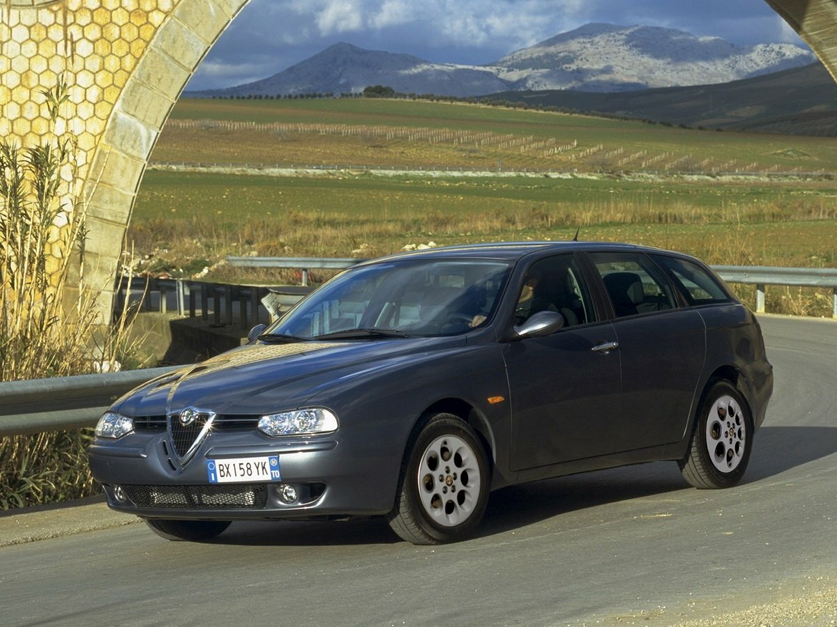 Alfa Romeo 156 I Рестайлинг 1, Универсал 5 дв.: фото поколения