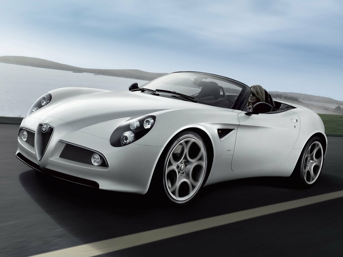 Alfa Romeo 8C Competizione, Родстер: фото поколения