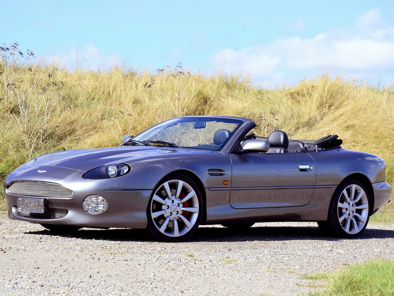 Aston Martin DB7 I Рестайлинг, вид сбоку