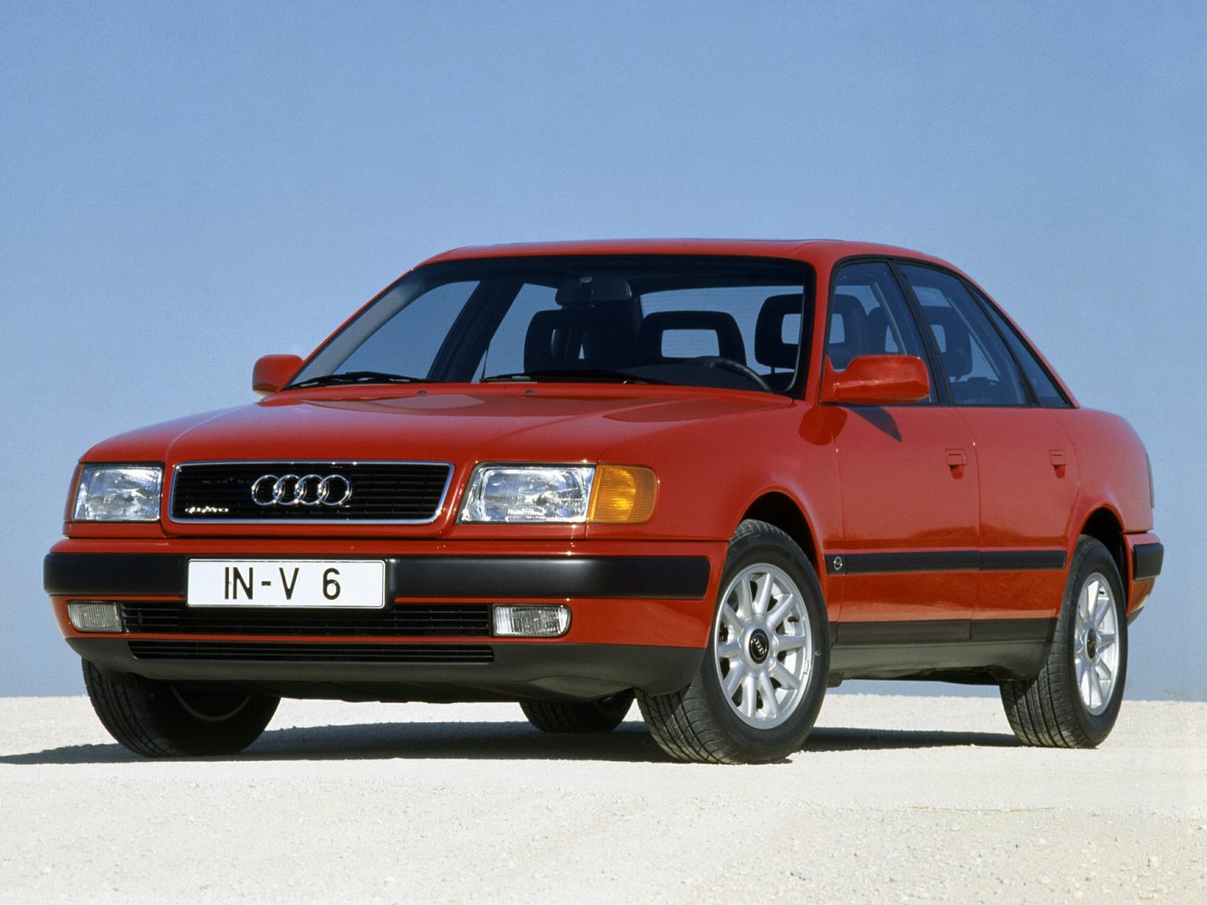 Audi 100