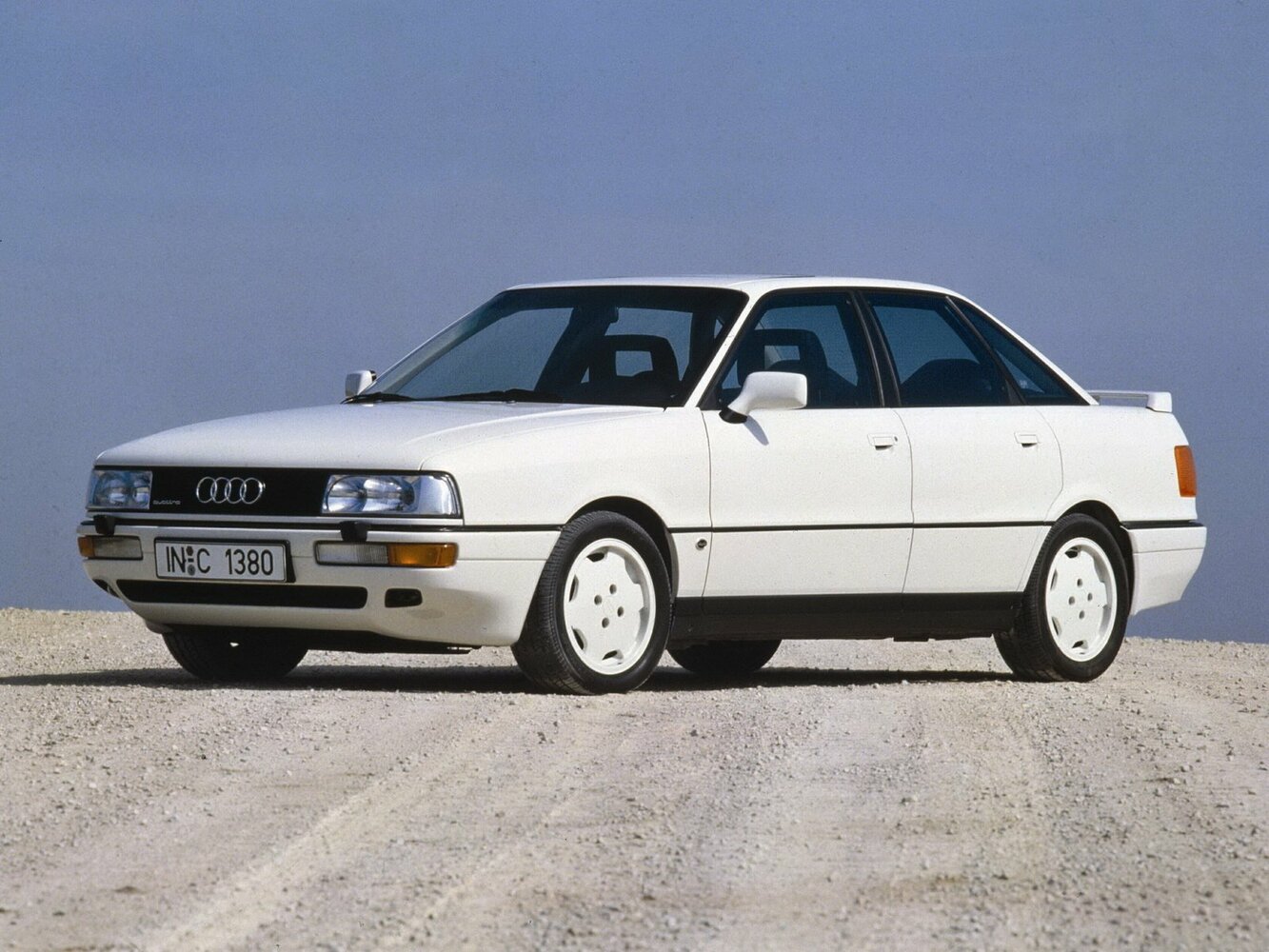 Audi 90 II (B3)