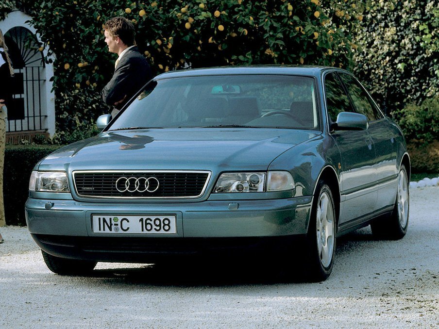 Audi A8 I (D2)