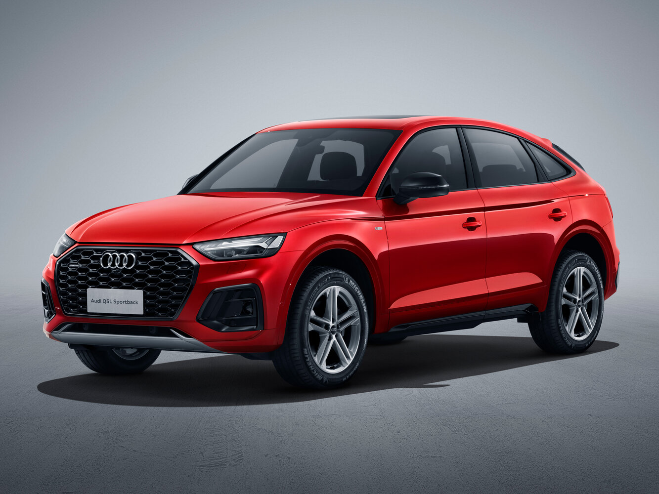 Audi Q5 Sportback I (FY), Внедорожник 5 дв. L: фото поколения