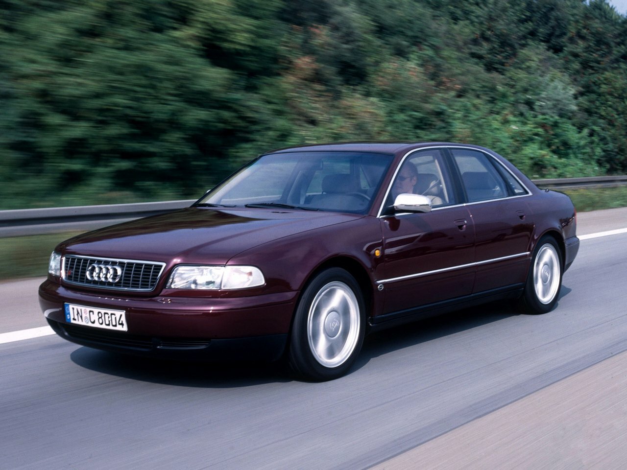 Audi S8 I (D2)