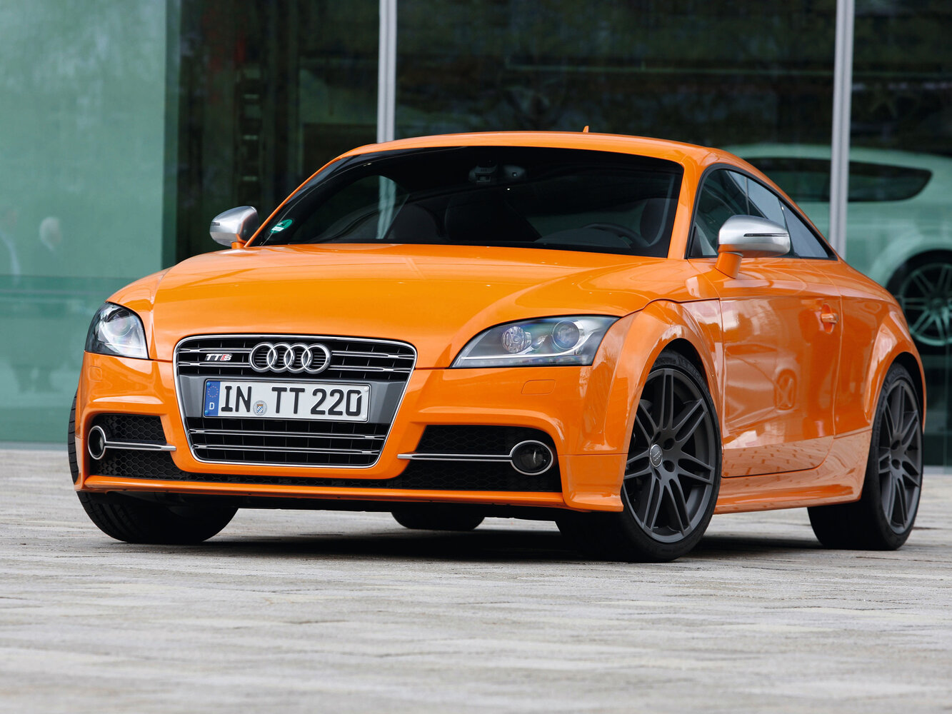 Audi TTS II (8J) Рестайлинг, вид сбоку