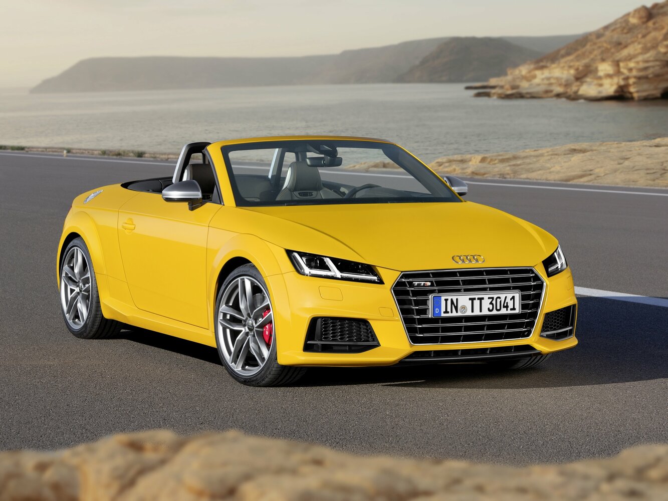 Audi TTS III (8S), вид сбоку