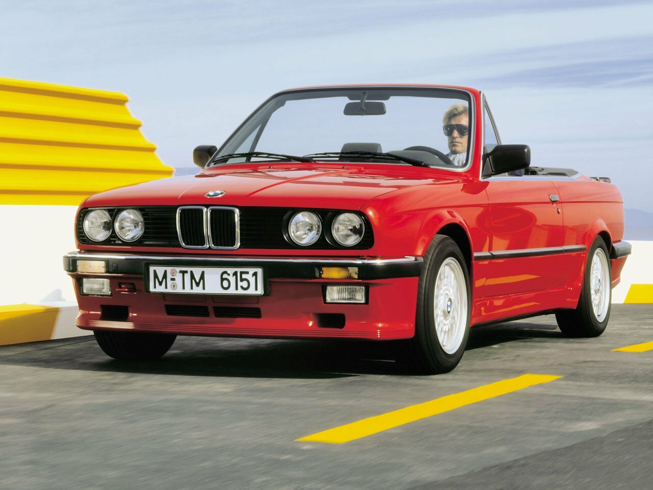 BMW 3 серии II (E30), Кабриолет: фото поколения