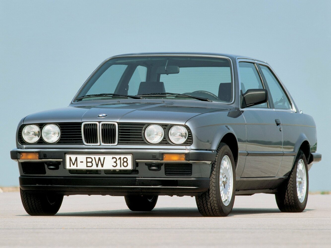 BMW 3 серии II (E30), Купе: фото поколения