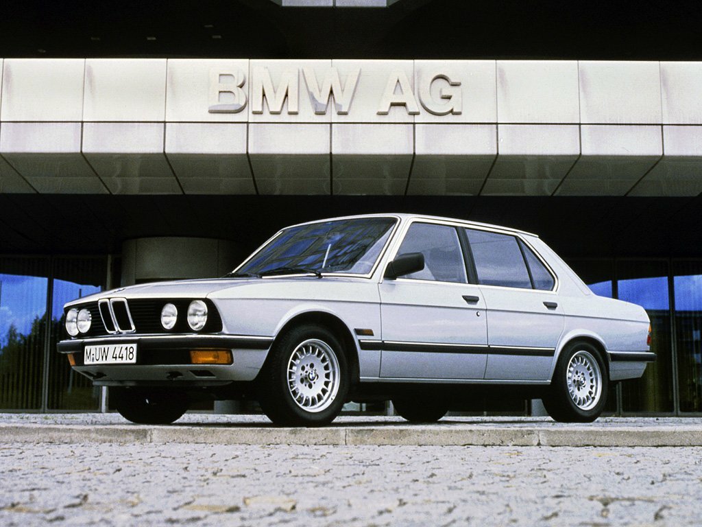 BMW 5 серии II (E28)