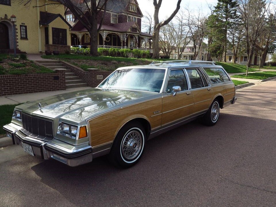 Buick LeSabre V, вид сбоку