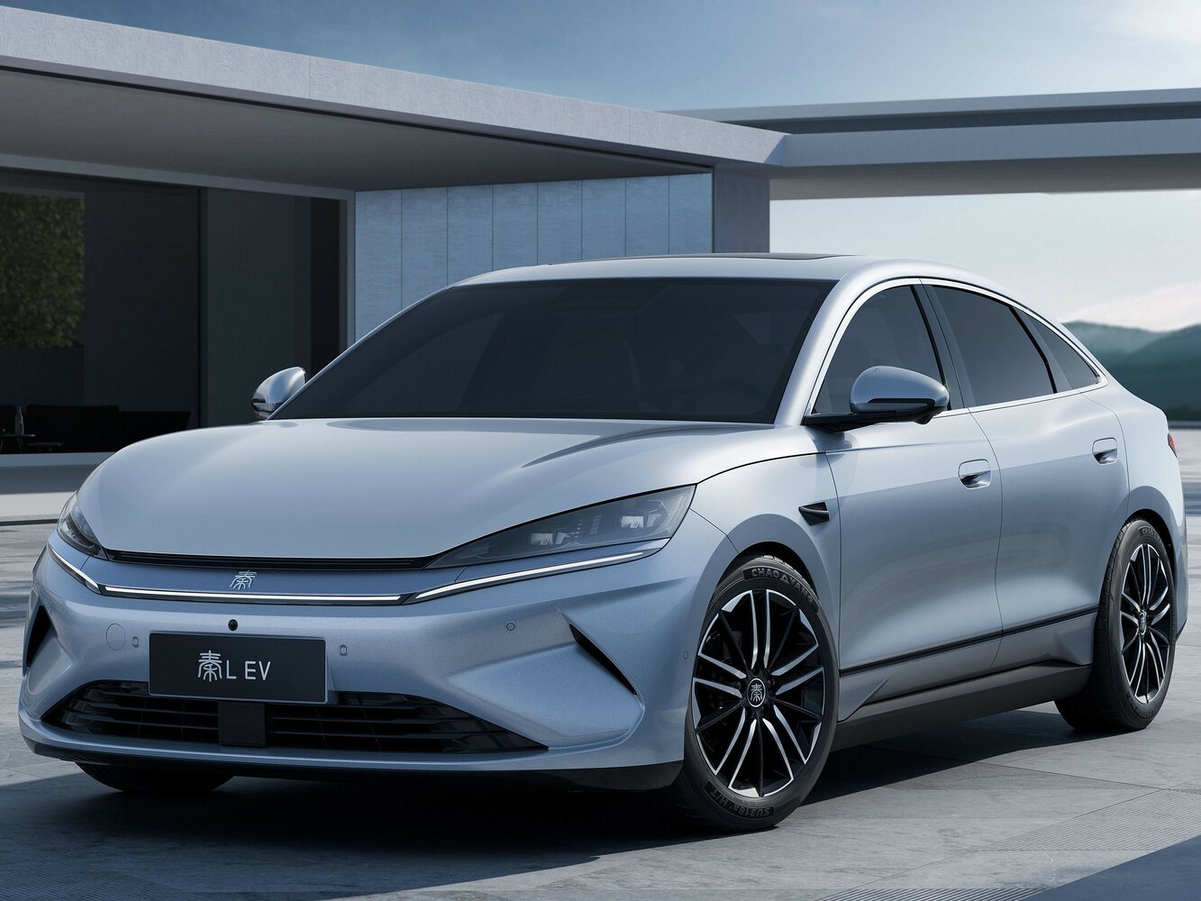 BYD Qin L, Седан EV: фото поколения