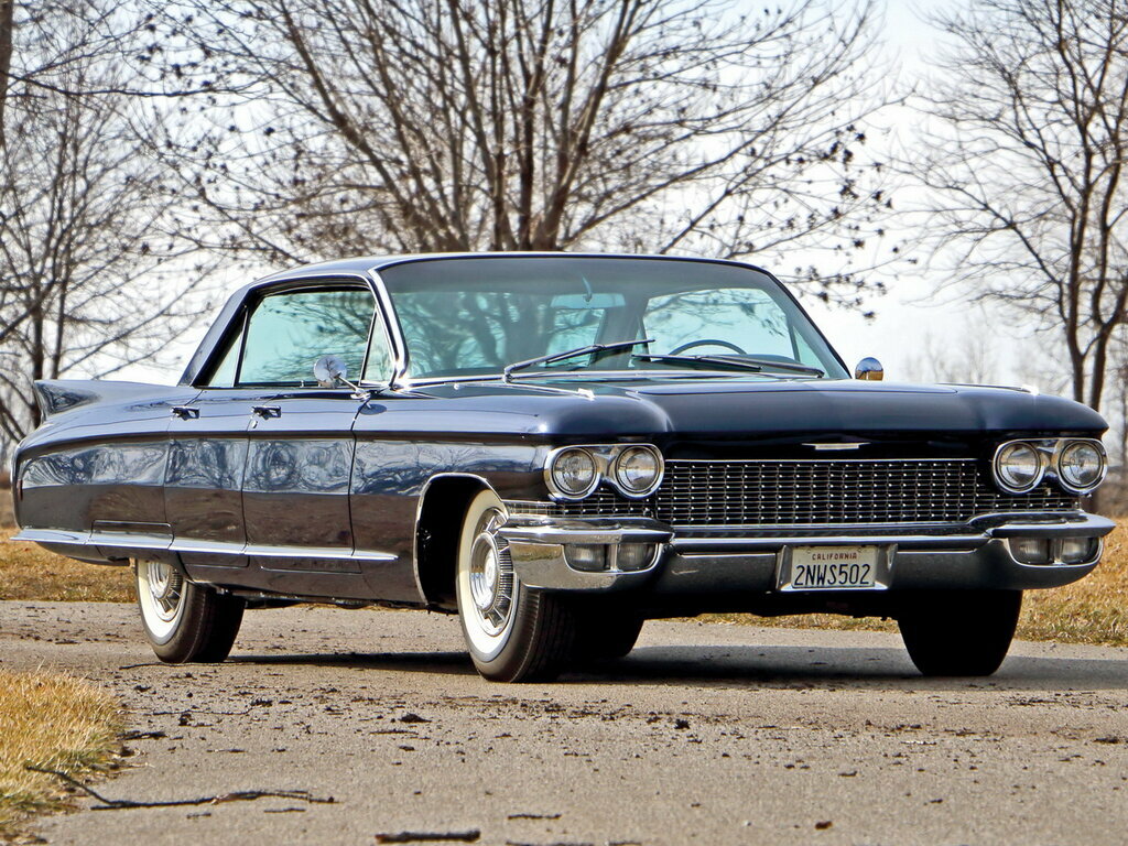 Cadillac Eldorado IV Рестайлинг, Седан-хардтоп Brougham: фото поколения