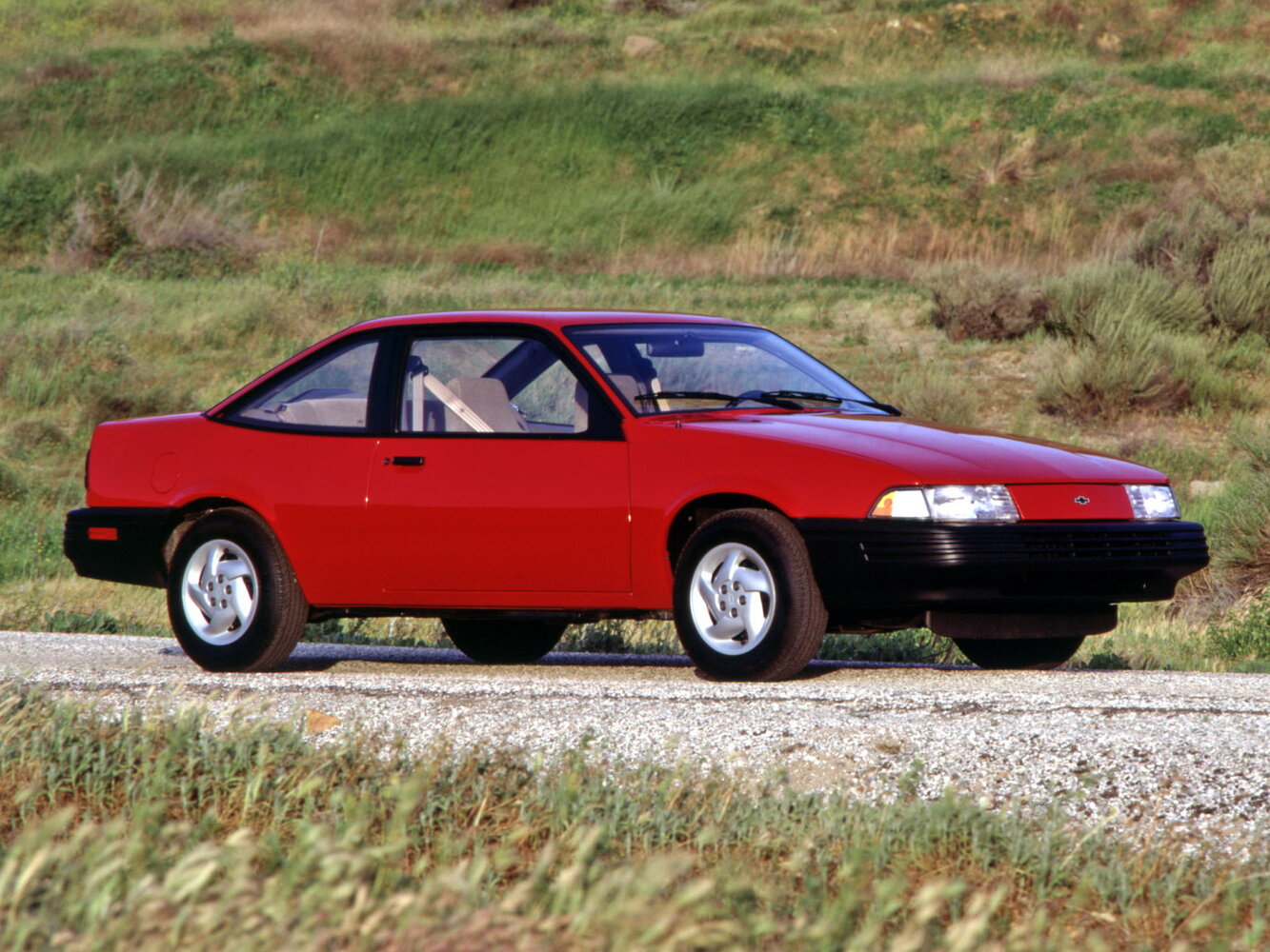 Chevrolet Cavalier II, Купе: фото поколения