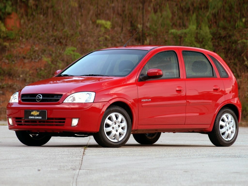Chevrolet Corsa, Хэтчбек 5 дв.: фото поколения