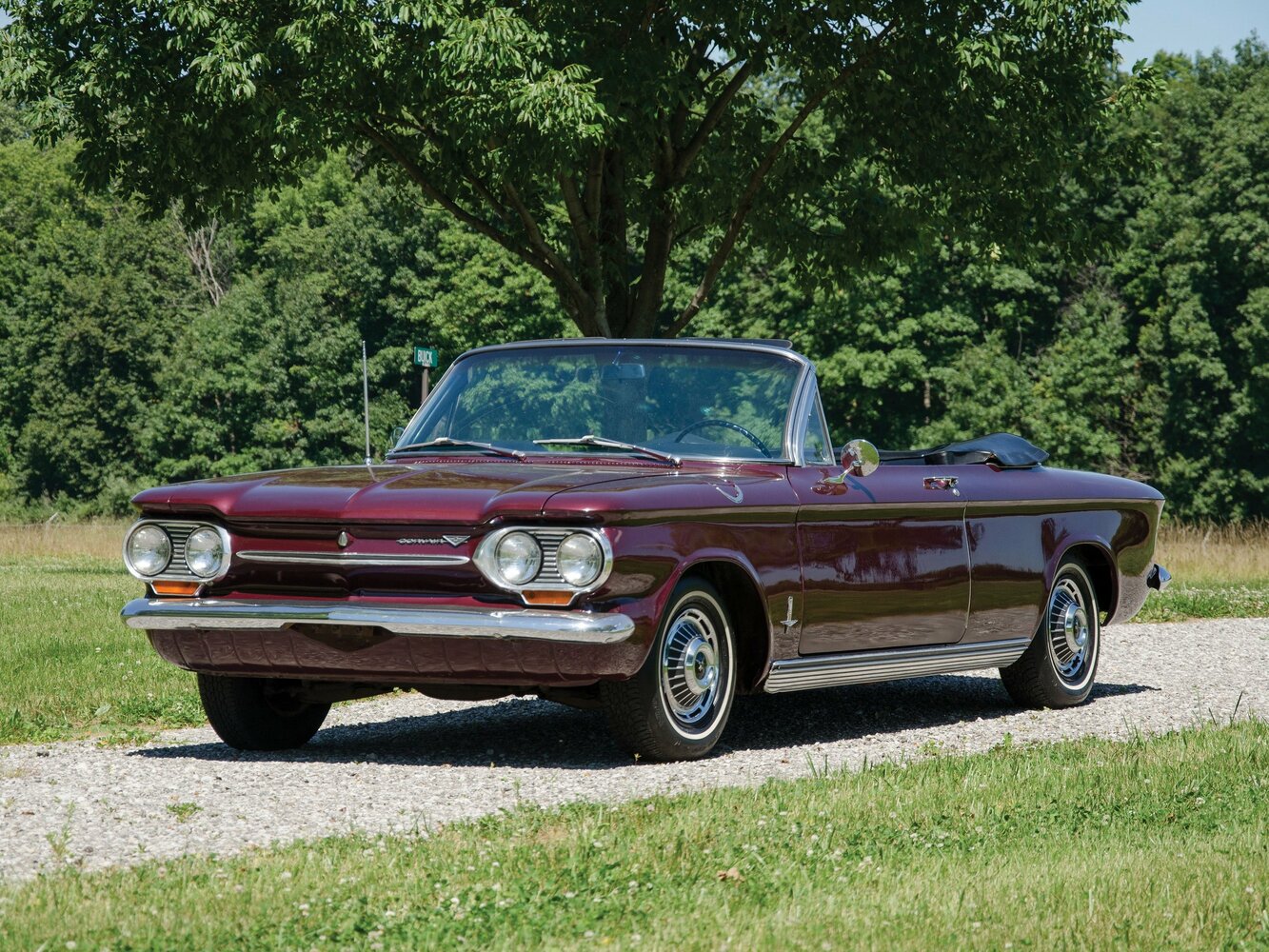Chevrolet Corvair I, вид сбоку