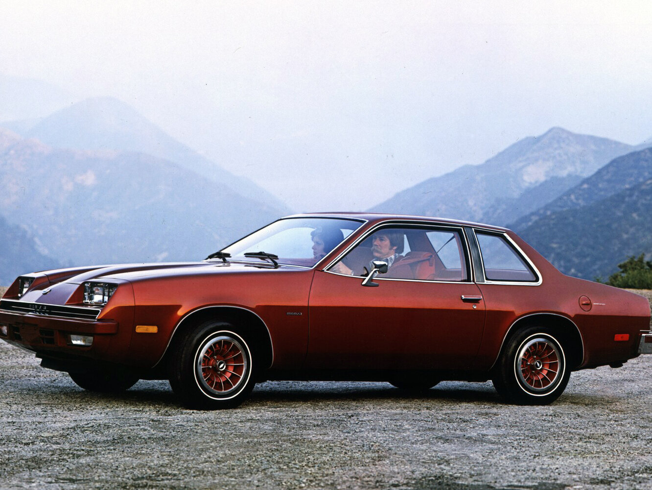 Chevrolet Monza I Рестайлинг NA Market, вид сбоку