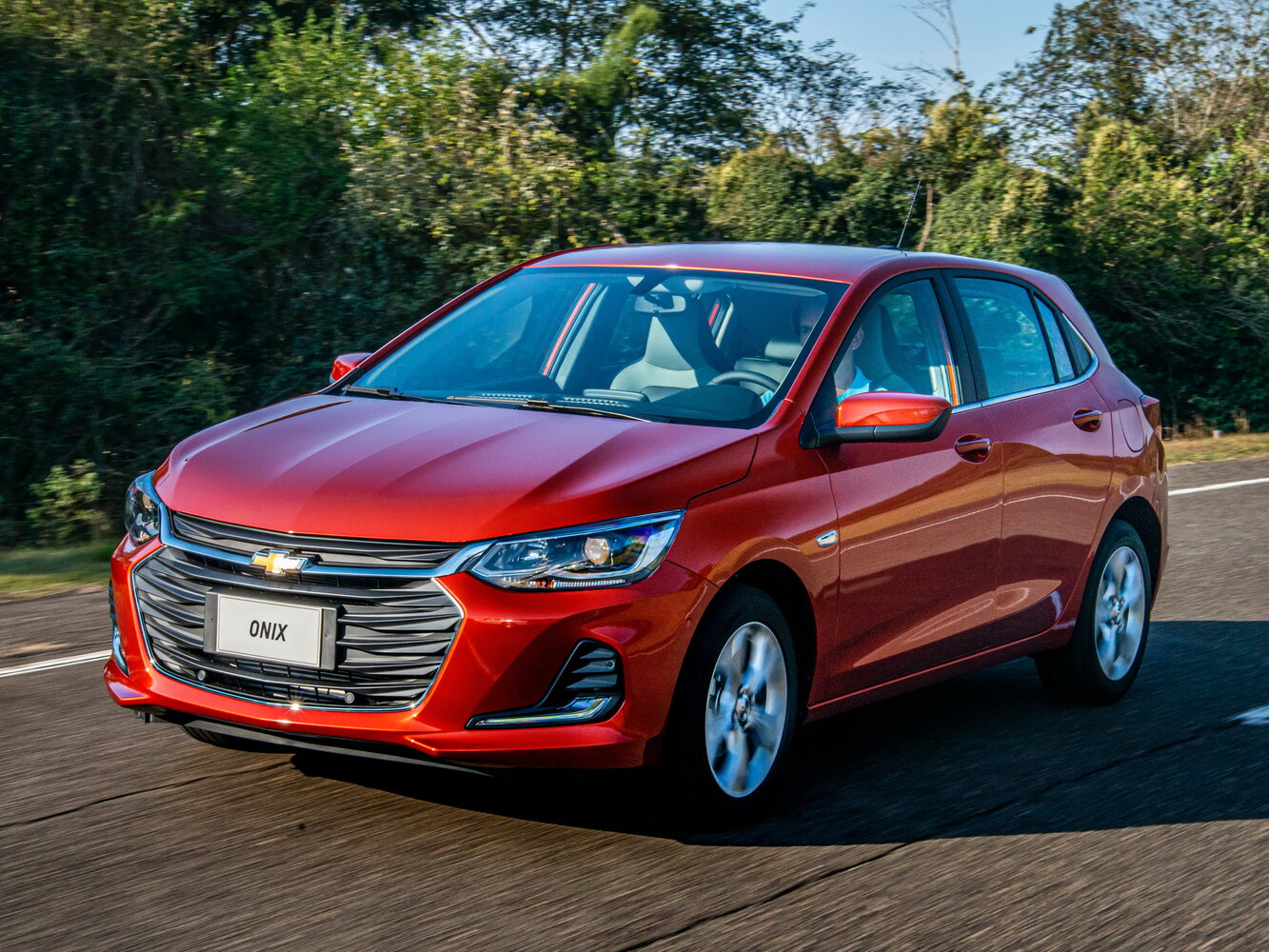 Chevrolet Onix II, Хэтчбек 5 дв.: фото поколения