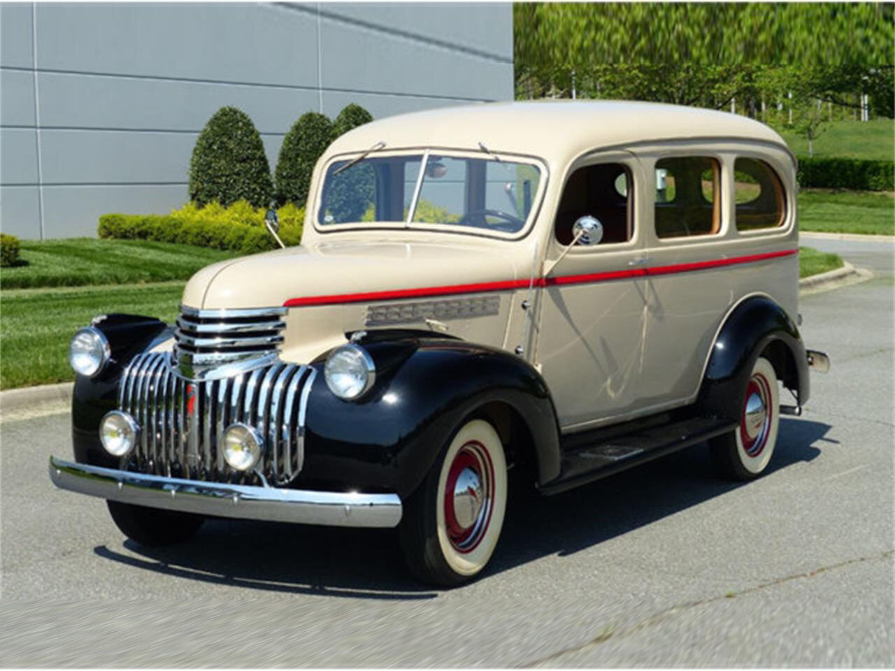 Chevrolet Suburban II