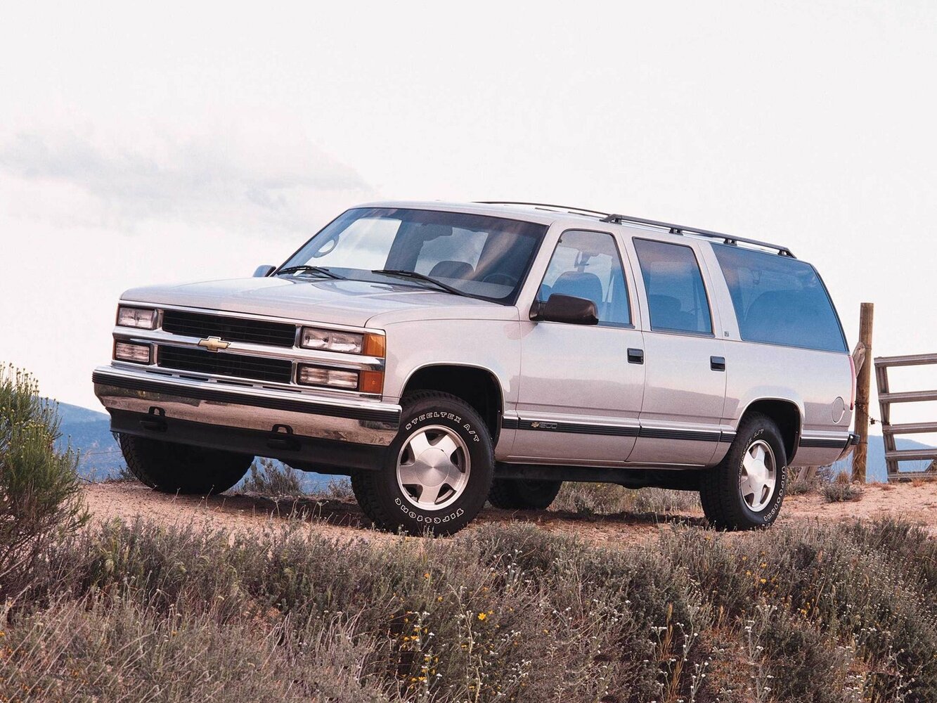 Chevrolet Suburban VIII