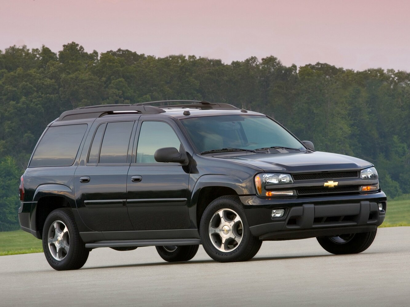 Chevrolet TrailBlazer I, вид сбоку