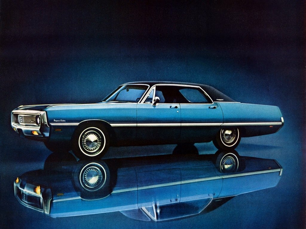 Chrysler Newport V, вид сбоку