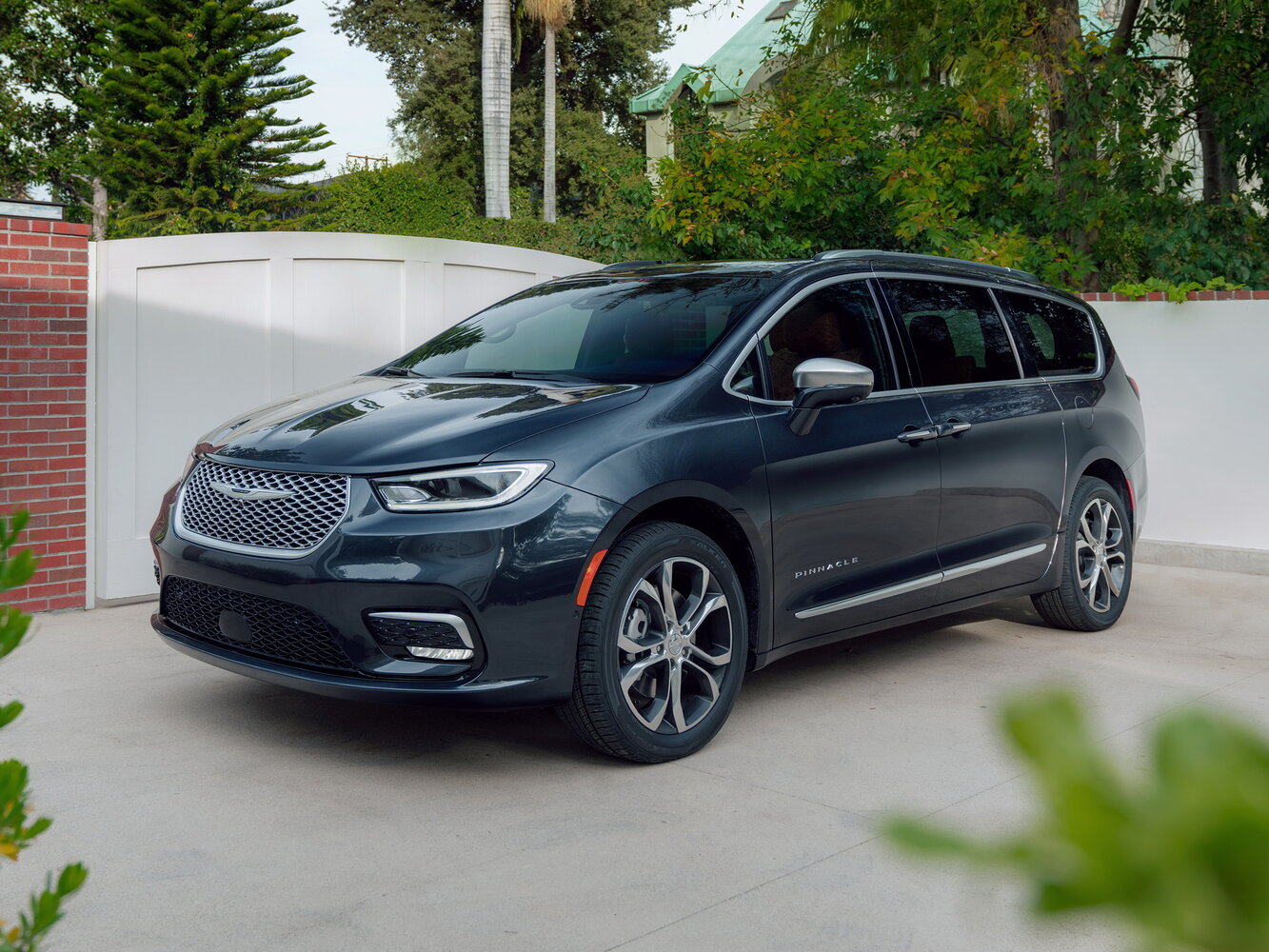 Chrysler Pacifica RU Рестайлинг