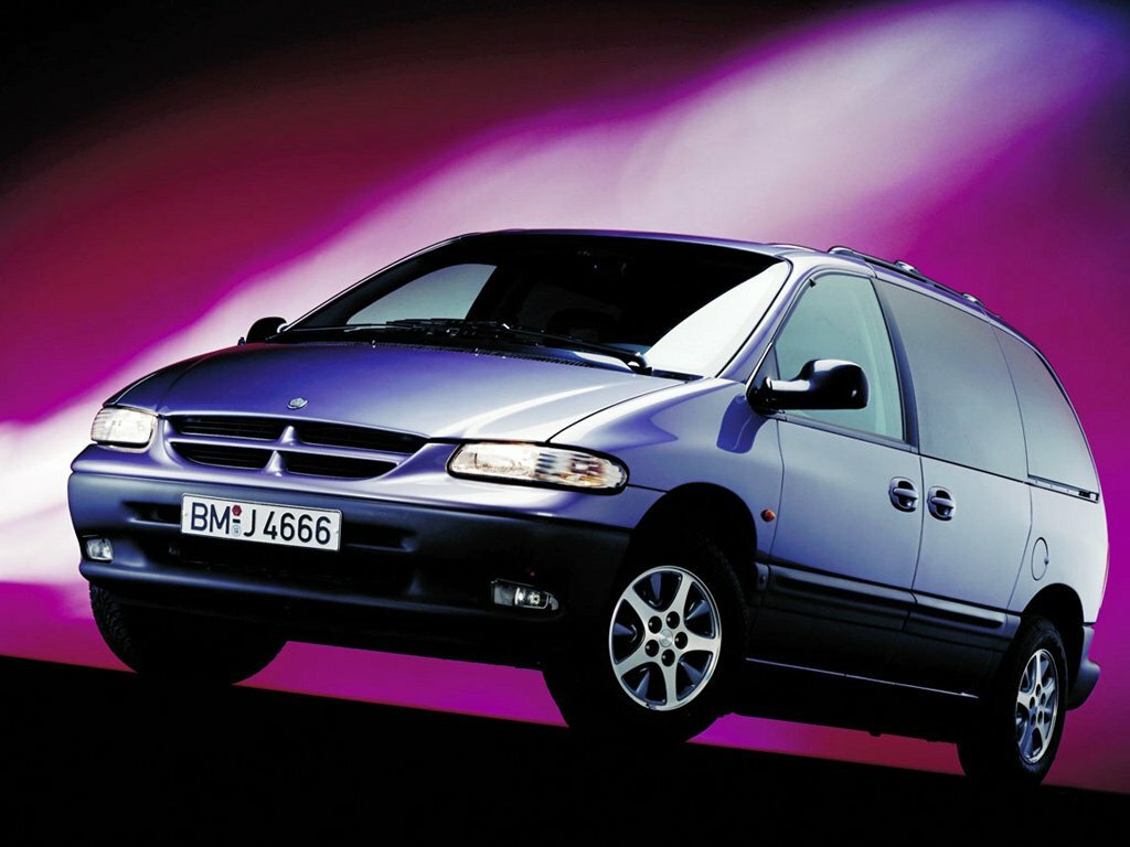 Chrysler Voyager III