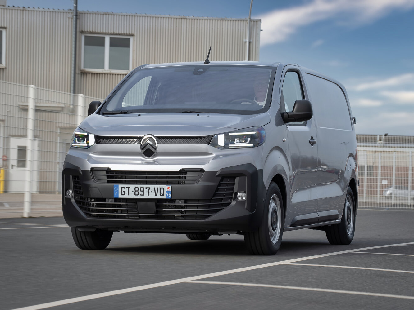 Citroen Jumpy III Рестайлинг, Фургон M: фото поколения