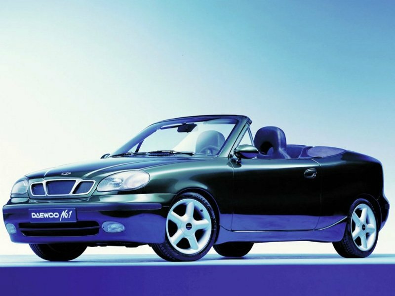 Daewoo Lanos, вид сбоку