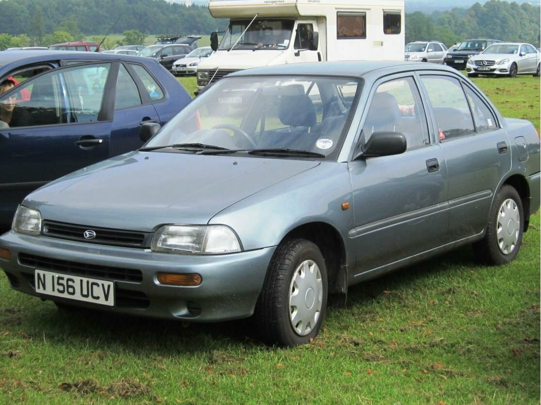 Daihatsu Charade IV, вид сбоку