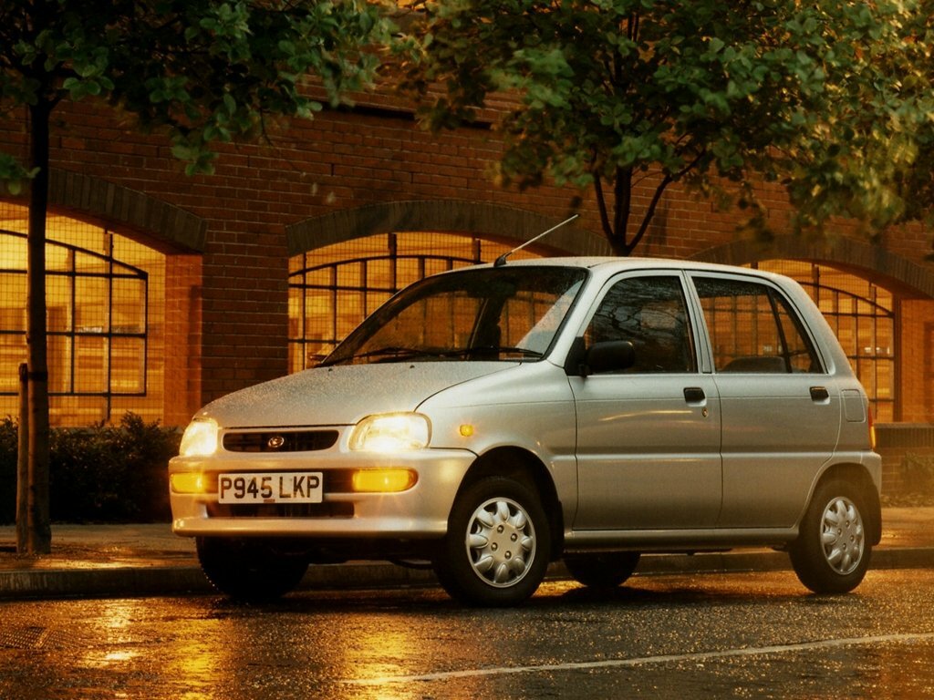 Daihatsu Cuore IV (L500)