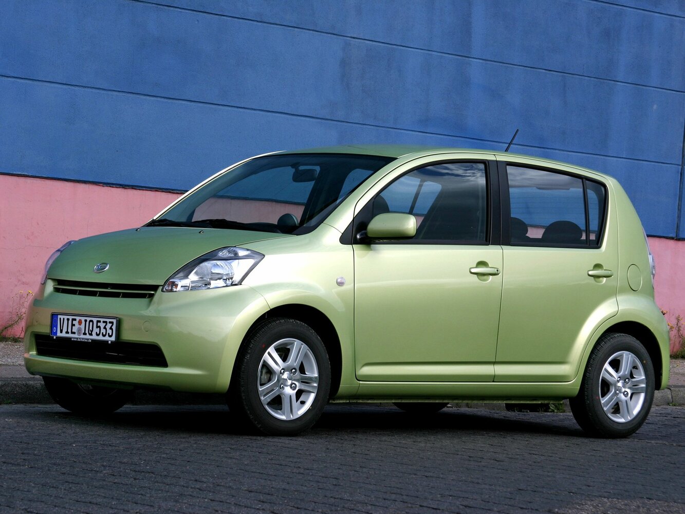 Daihatsu Sirion II (M3)