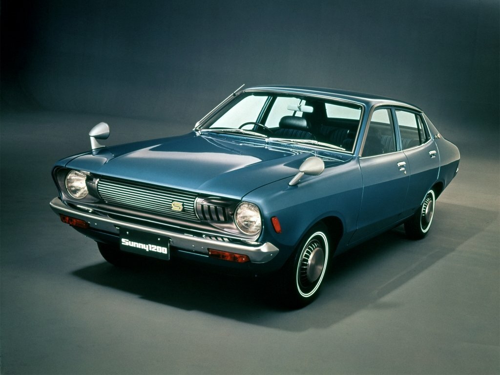 Datsun Sunny B210, Седан: фото поколения