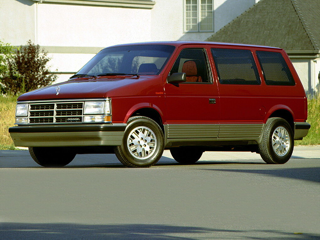 Dodge Caravan I