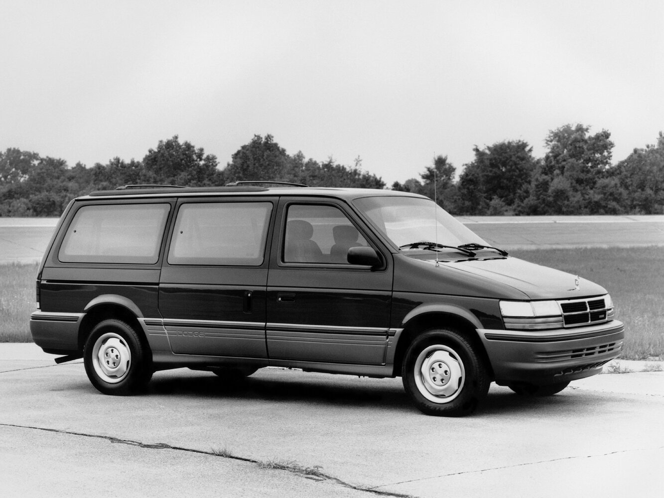 Dodge Caravan II