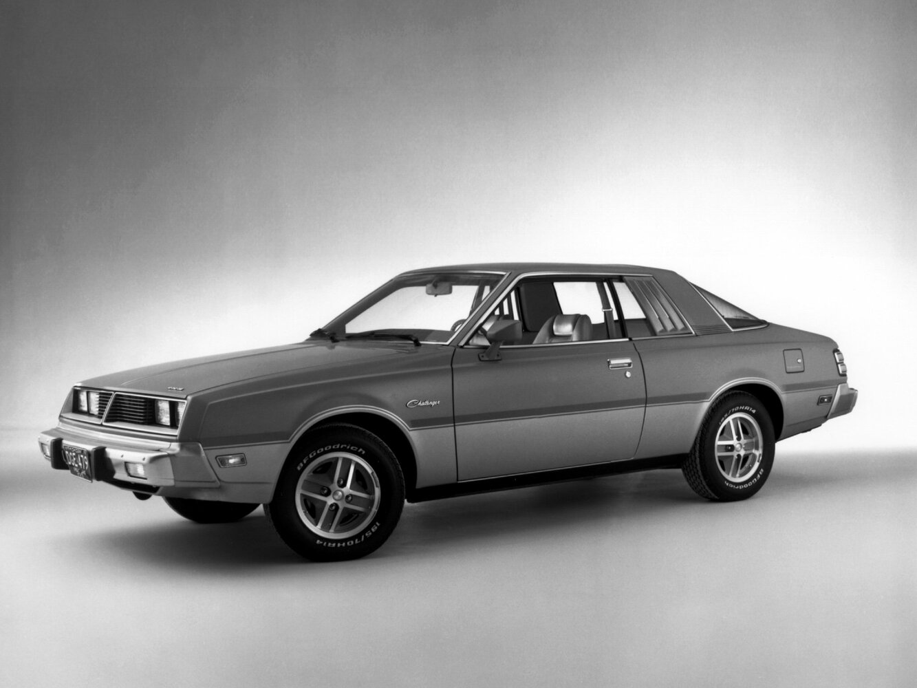 Dodge Challenger II