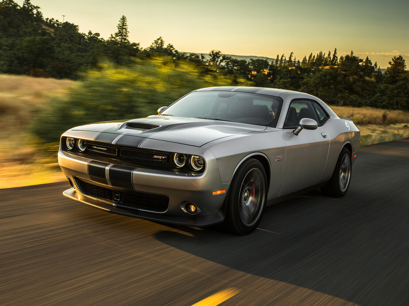 Dodge Challenger III Рестайлинг 2, вид сбоку