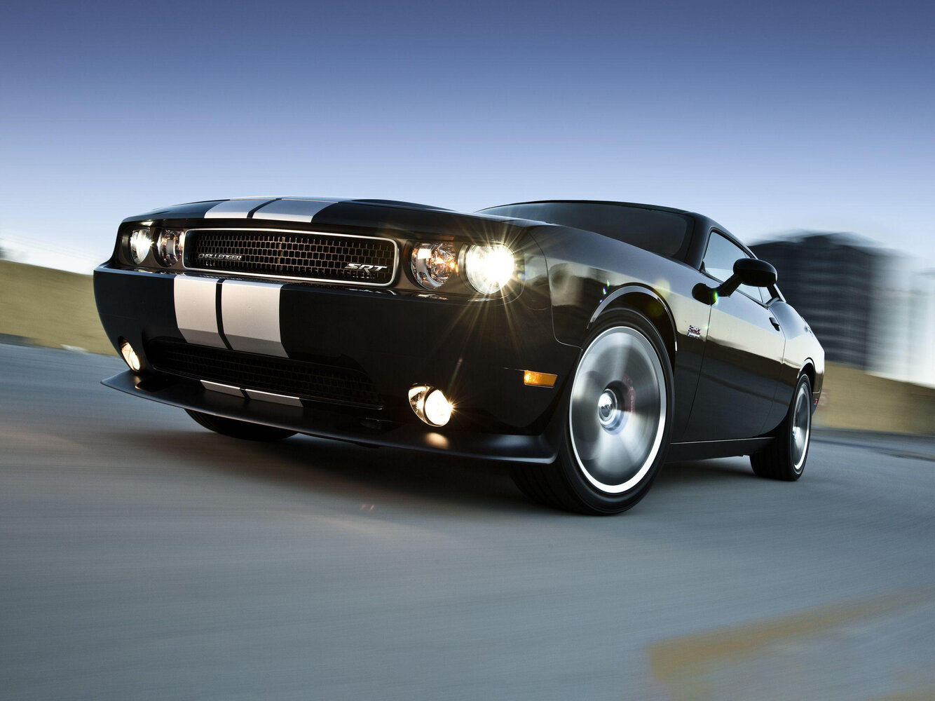 Dodge Challenger III Рестайлинг