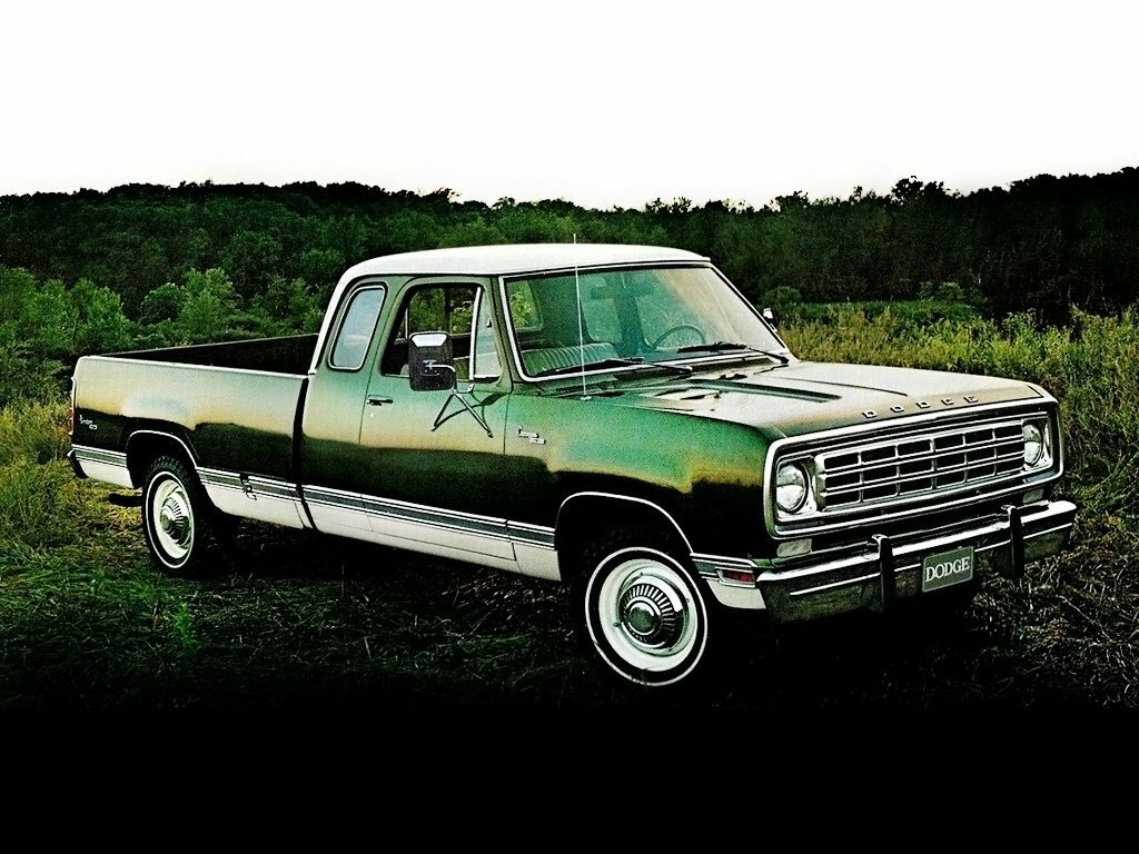 Dodge D/W Series III, вид сбоку