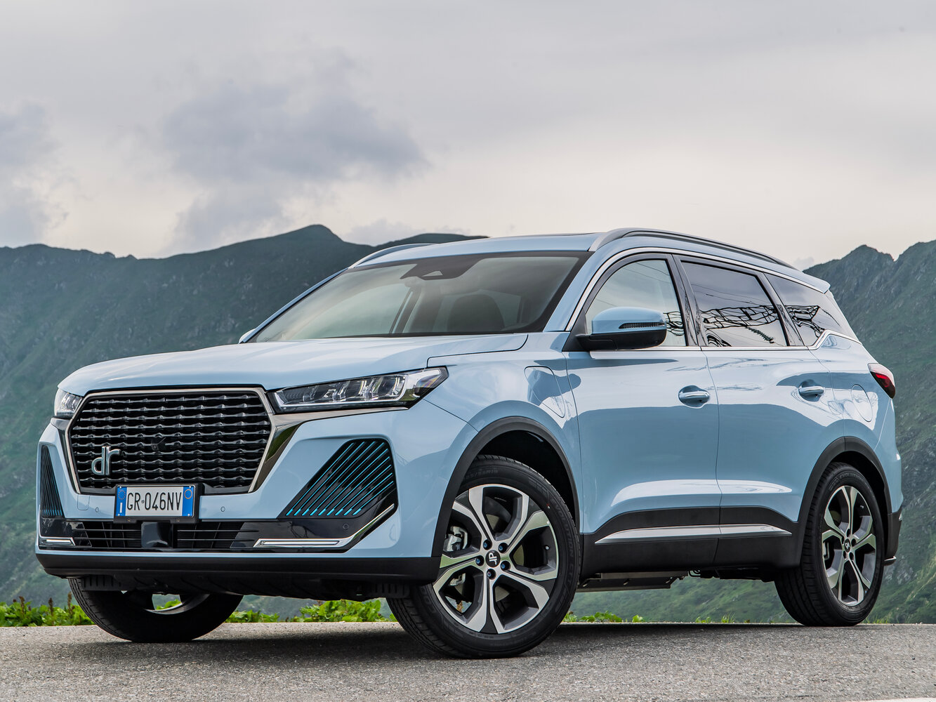 DR 6.0 I Рестайлинг, Внедорожник 5 дв. PHEV: фото поколения