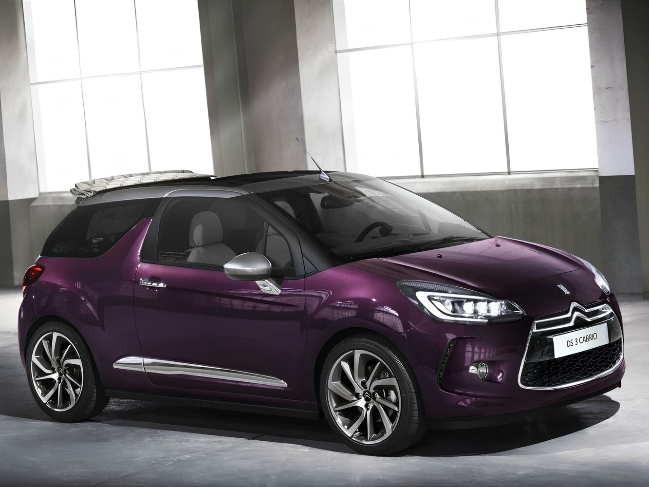 DS 3 I, вид сбоку