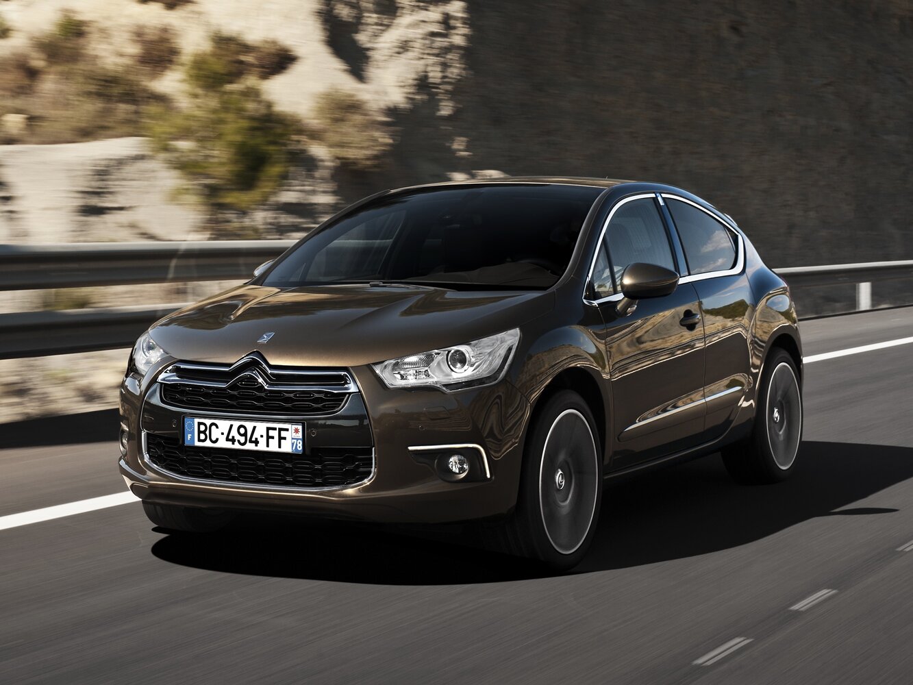 DS 4, фото