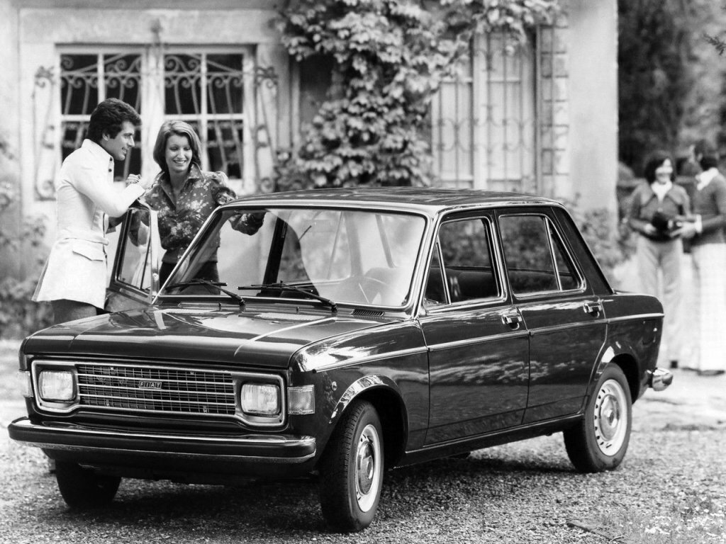 Fiat 128, Седан: фото поколения
