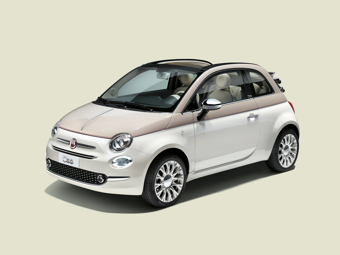 Fiat 500 II Рестайлинг, вид сбоку