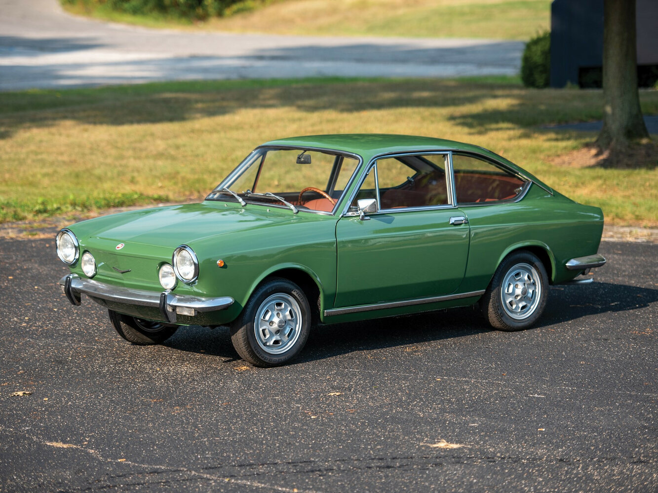 Fiat 850, Фастбек: фото поколения