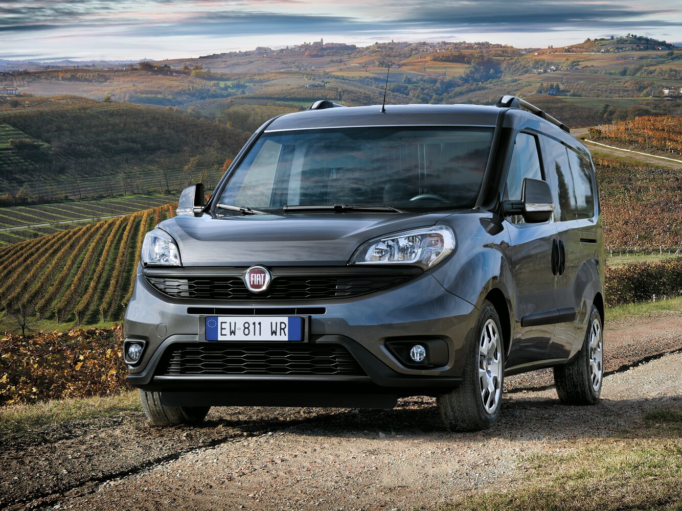 Fiat Doblo II Рестайлинг, Фургон: фото поколения