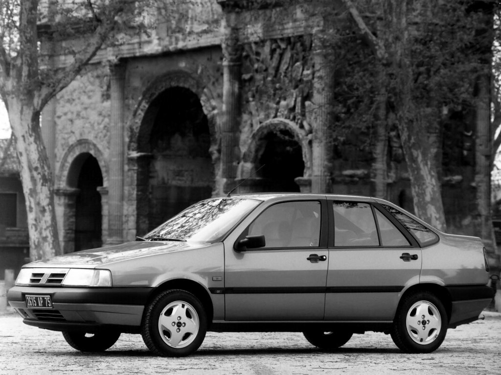 Fiat Tempra, вид сбоку