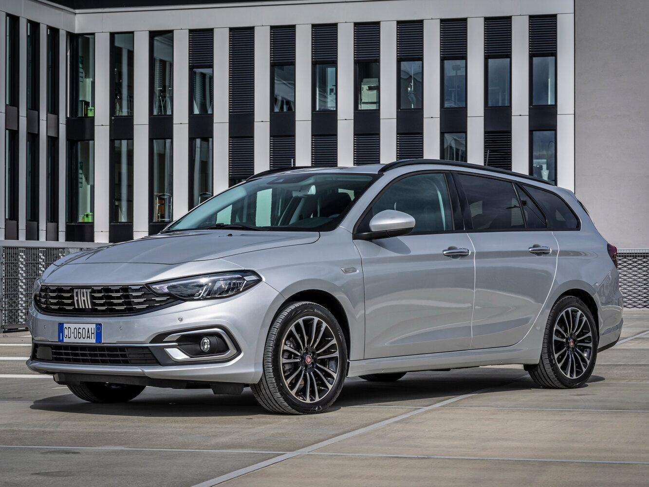 Fiat Tipo 356 Рестайлинг, Универсал 5 дв.: фото поколения