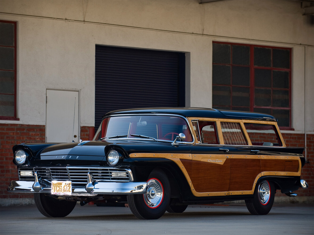Ford Country Squire IV